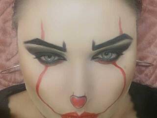 Erotinis vaizdo pokalbis MissPoison