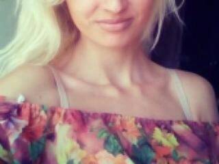 Erotinis vaizdo pokalbis misssd