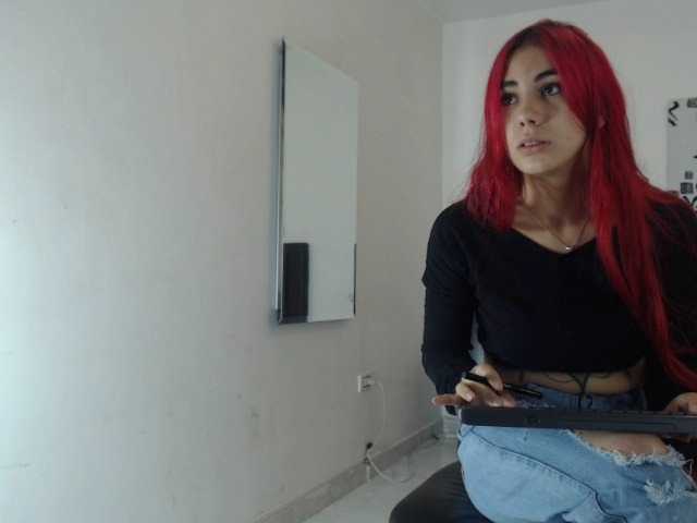 Nuotraukos missy-abby- Hey hey hey lovers, i hope that you enter to give me fire cause is a very cold day. Enjoy with me and make me your redhead dream