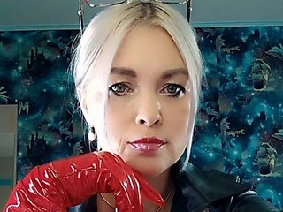 Erotinis vaizdo pokalbis Mistress-Gwen