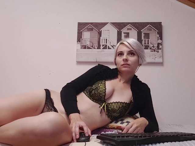 Nuotraukos mliecna LOVENSE LUSH in pussy. @remain naked. Hot shows are in grouppvt. Many kissssesss.