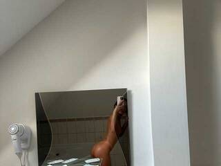 Erotinis vaizdo pokalbis mmdems568