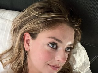 Erotinis vaizdo pokalbis Modelbunny55