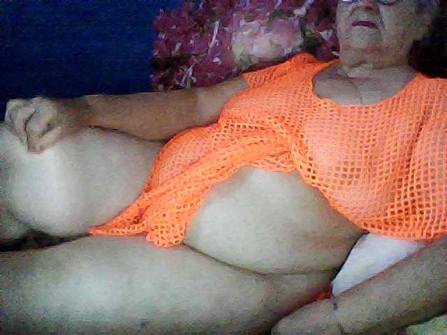 Nuotraukos modelfik Put a heart, I will appreciate it ;) show t watch cameres 10without words 20with words and in spits with pakaz andstatas take off panties10 chow pussy15 legs show3 play with tits12 show sissy10 became cancer12 tace off panties10 show tongue5t