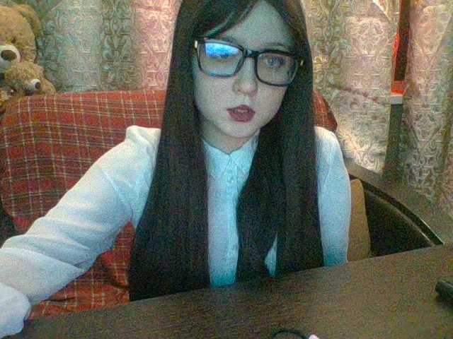 Transliacijos ekrano nuotraukos MollyFranchi