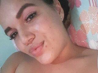 Erotinis vaizdo pokalbis Mona191