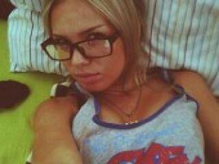 Erotinis vaizdo pokalbis monachella