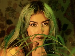 Erotinis vaizdo pokalbis Monalissa