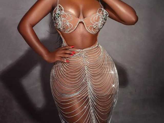 Profilio nuotrauka MONI22-Years-