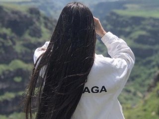 Erotinis vaizdo pokalbis SilverCrystal