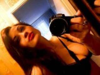 Erotinis vaizdo pokalbis monika911