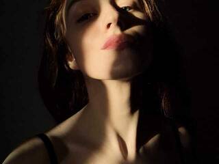 Erotinis vaizdo pokalbis monyamyr