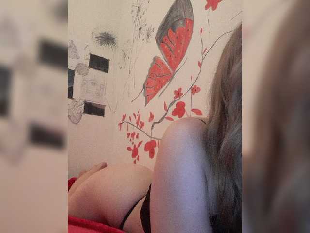 Transliacijos ekrano nuotraukos moongirl