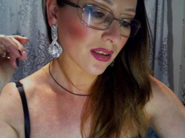 Transliacijos ekrano nuotraukos moonQueen