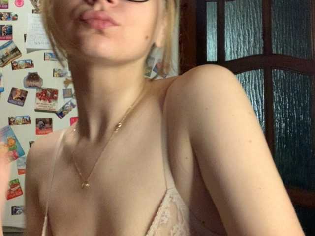 Nuotraukos Moonvulture Pussy 70 tokens❤* Tits 40 tokens ❤*