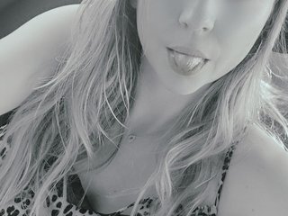 Erotinis vaizdo pokalbis MorganeeX