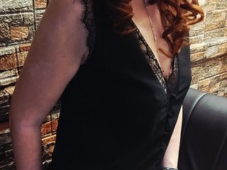 Erotinis vaizdo pokalbis MrsFoxxy