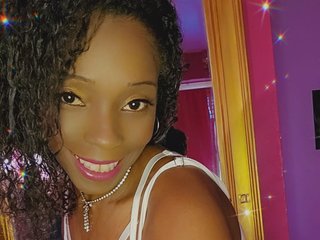 Erotinis vaizdo pokalbis MsSophiaMorgan