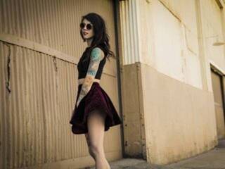 Erotinis vaizdo pokalbis myrtleb