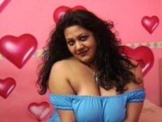 Erotinis vaizdo pokalbis naara