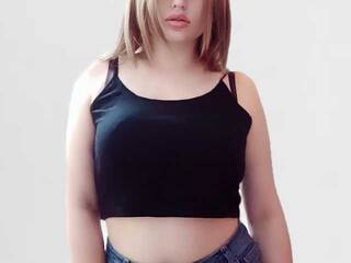 Erotinis vaizdo pokalbis NADEZHDA3