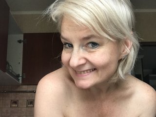 Erotinis vaizdo pokalbis NadinKeddo