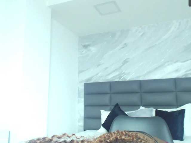 Transliacijos ekrano nuotraukos Nahomiwatson