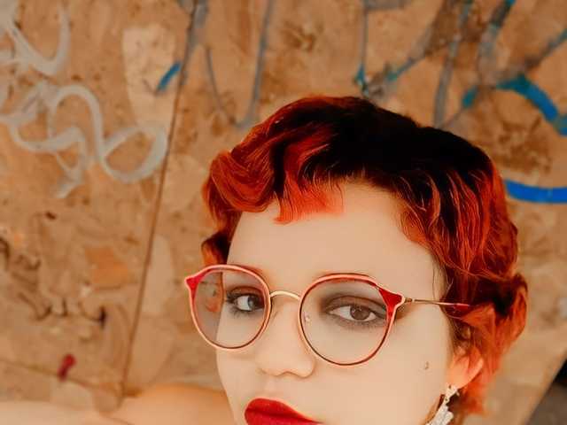 Profilio nuotrauka NairyRed