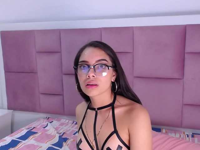 Nuotraukos NalaRey Hey guys! today is a magical day to fuck and have fun together. My Goal is My SLOOPY BLOWJOB #latina #teen #18 #skinny #new @remain for the goal