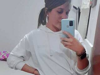 Erotinis vaizdo pokalbis naniilove