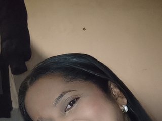 Erotinis vaizdo pokalbis NANYEBONY