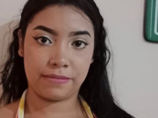 Erotinis vaizdo pokalbis NaomySweett