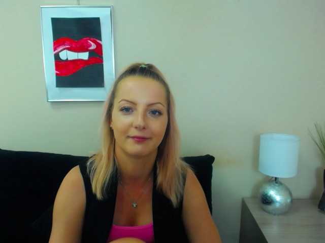 Nuotraukos NatalieKiss Hey guys :) TIP ME FOR FOLLOW. STAND UP- 20 tks. open ur cam- 30tks, show legsfeetheels-25tks, shake ass-45,shake tits-55,tongue play-50, make my day -1000,if someone want more -ask me, if u want just to have good fun-join me