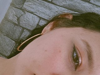 Erotinis vaizdo pokalbis NATASHA-2005