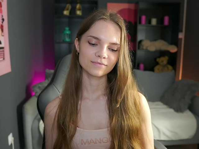 Nuotraukos NatashaMalko If you want to talk with somebody I'm here to make your day better I'm non nude but if you are brave you can make me naked :) #teen #squirt #anal #dildo #18