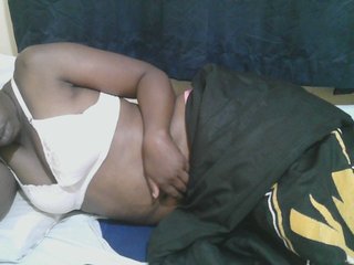 Erotinis vaizdo pokalbis naughty-slender