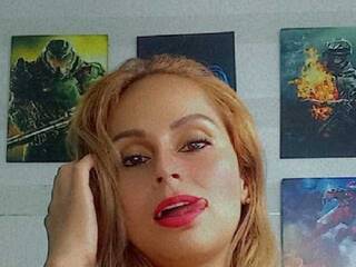 Erotinis vaizdo pokalbis naughtytitis