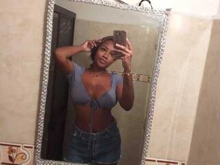 Erotinis vaizdo pokalbis Naybrownie