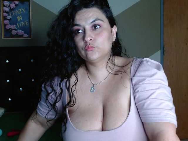 Nuotraukos nebraska69a Good start to the week ready for you my goal spit tits 85tokens #bigboobs, # anal, #squirt, #bigass Tomorrow I will be in transmission at 7 am Time Colombia