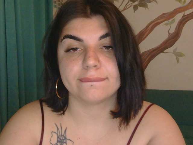 Transliacijos ekrano nuotraukos Nemezziida
