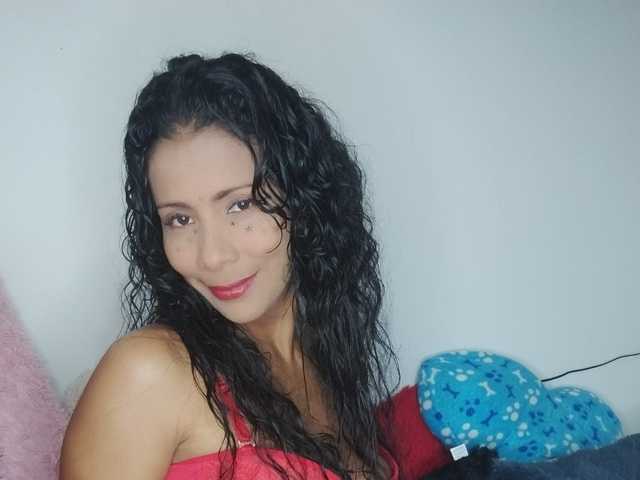 Profilio nuotrauka nenita-horny