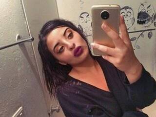 Erotinis vaizdo pokalbis NERUDOVA