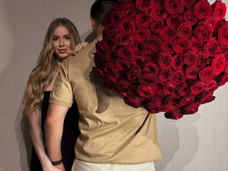 Erotinis vaizdo pokalbis NEWHUB