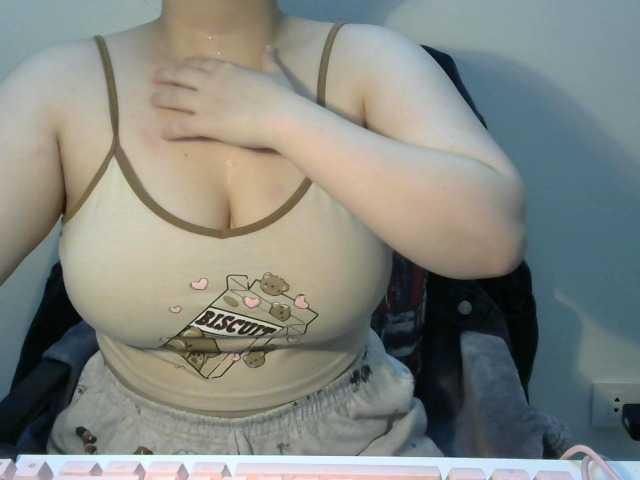 Nuotraukos newsunrayss 88 flash boobs,50token flash ass,100flash pussy,99 give me rores,130 blowjob,150 titsfuck,300 naked,999cumshow,1111squirt show,2345 help me a day offfGoal;1000tks cum show