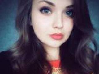 Erotinis vaizdo pokalbis nezhinkka