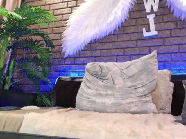 Transliacijos ekrano nuotraukos nickyowl