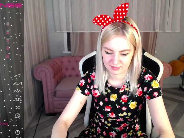Transliacijos ekrano nuotraukos Nicole-Star