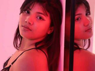 Erotinis vaizdo pokalbis NicoleHills