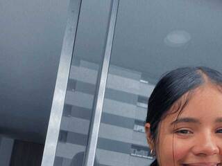 Erotinis vaizdo pokalbis NicolHoney