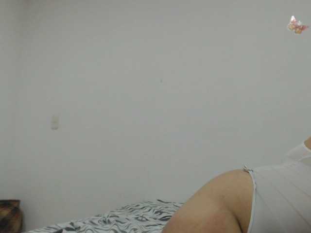 Transliacijos ekrano nuotraukos nigthbitch